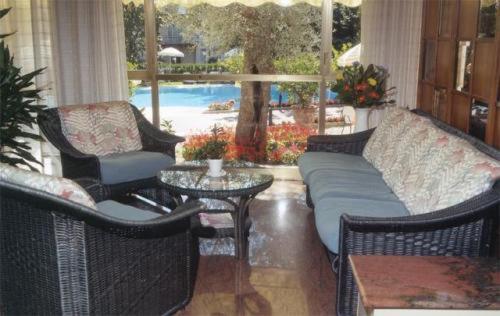 Hotel Continental Garda  Exterior photo