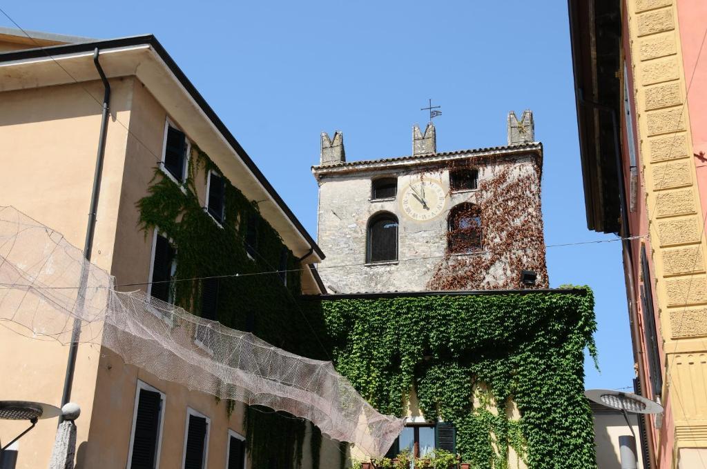 Hotel Continental Garda  Exterior photo